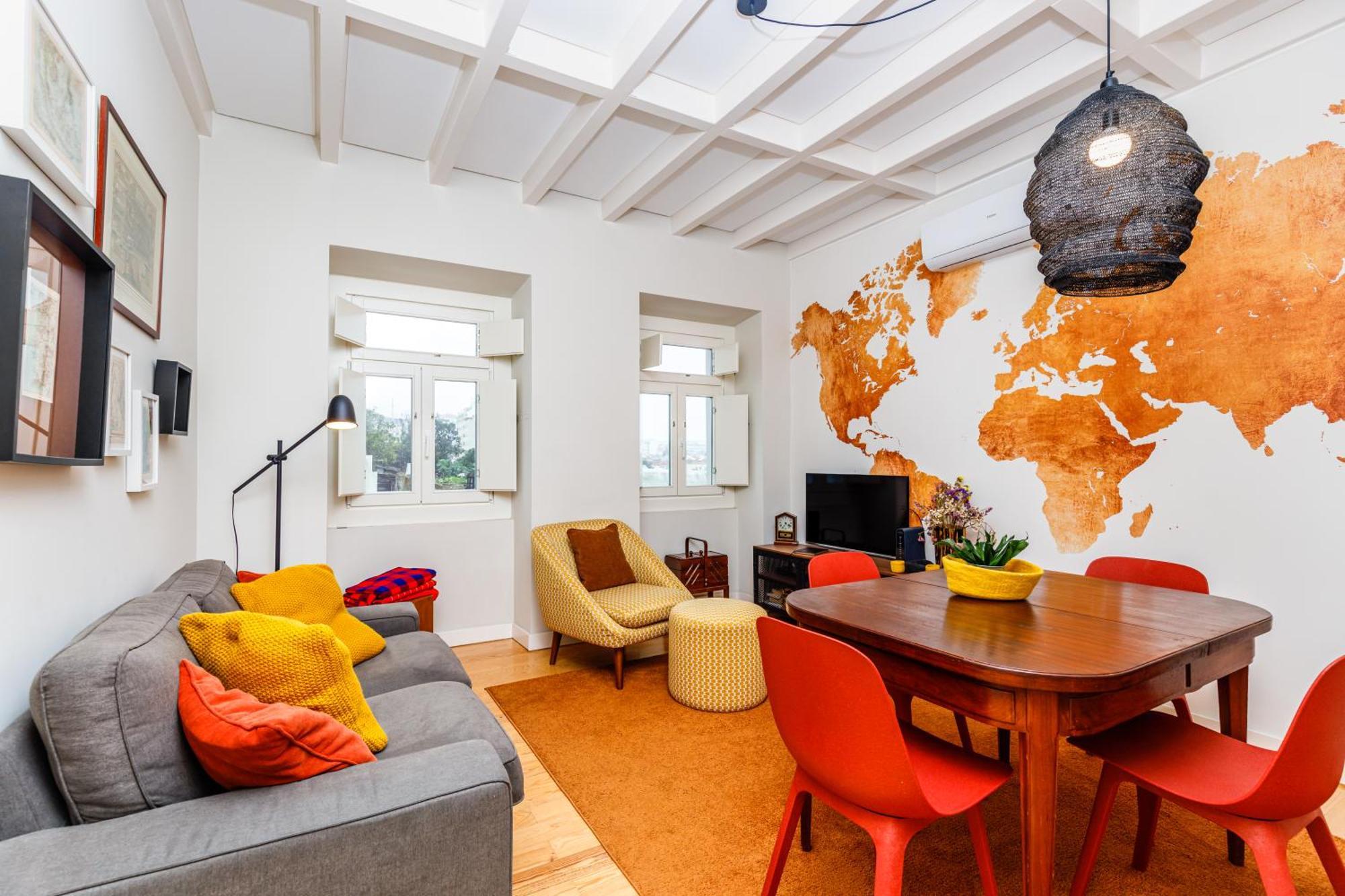 Casa Do Mapa - Work And Play Family Getaway Apartment Lisbon
